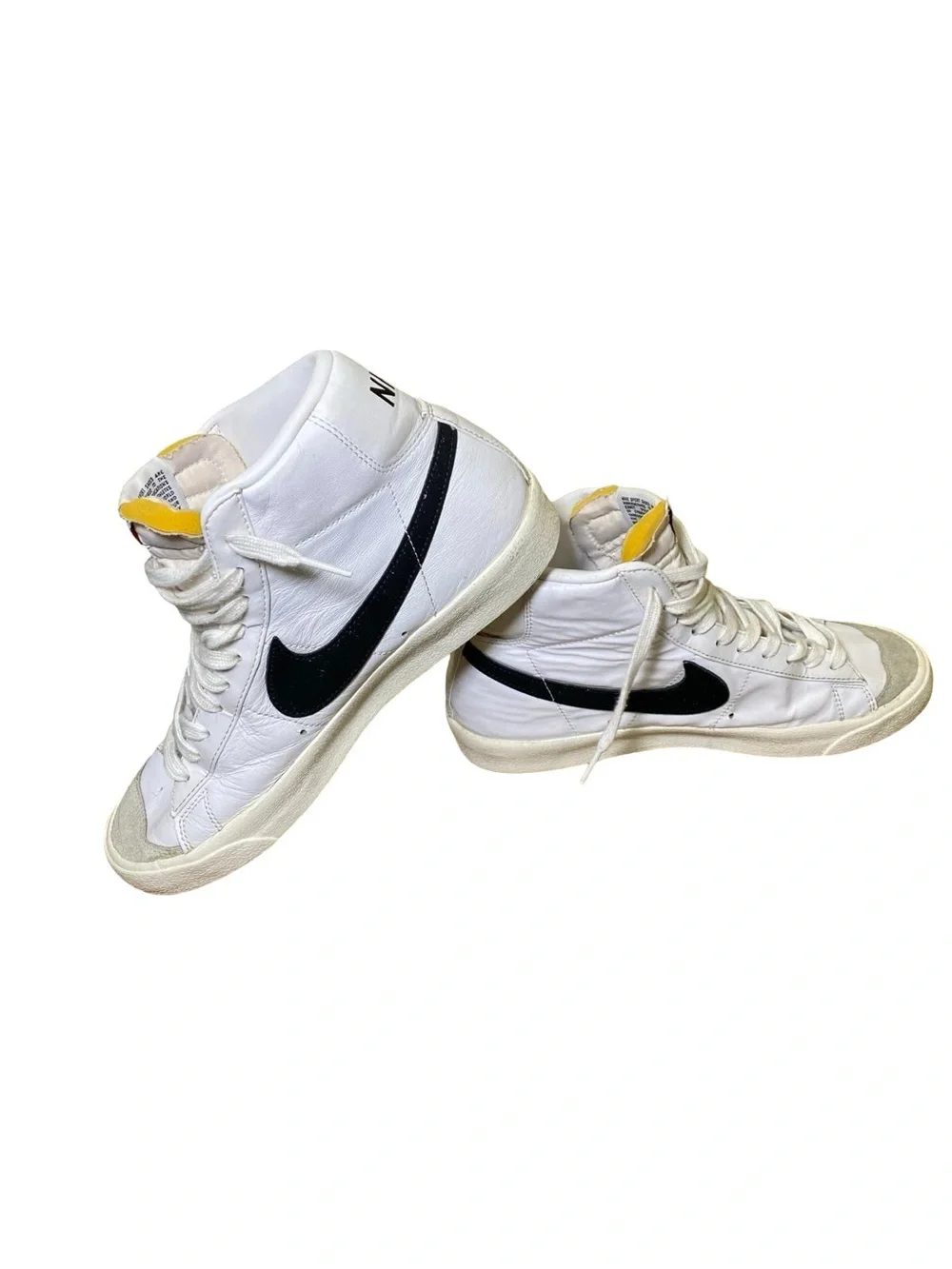 Nike Blazer Mid '77 Vintage White Black Mens Size 8.5 BQ6806-100 High Top